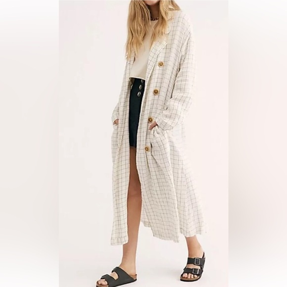 Free People Jackets & Blazers - Free People White Grid Long Duster Light Weight Coat Size Medium
